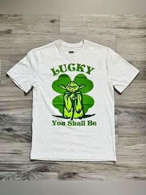 Star Wars White & Green Yoda 'Lucky You Shall Be' Graphic Tee